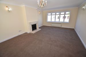 Lounge- click for photo gallery